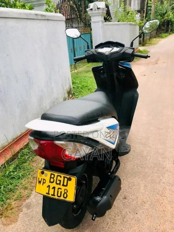 Honda Dio 2017 Motorbike (Used)