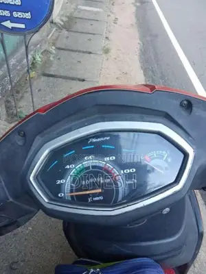 Hero Pleasure 2015 Motorbike (Used)
