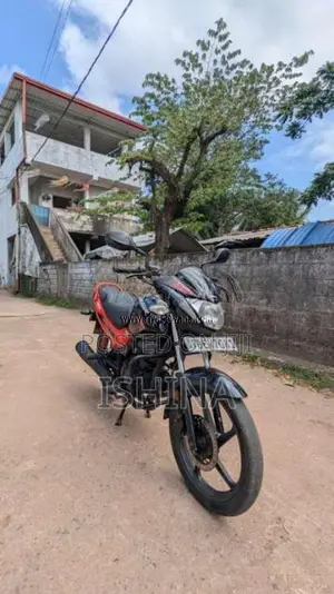 Hero Glamour 2017 Motorbike (Used)