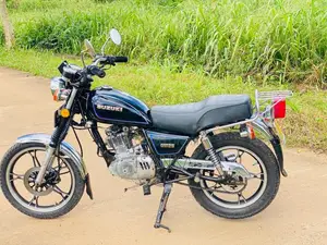 Suzuki GN125 2006 Motorbike (Used)