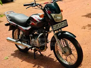 Bajaj CT-100 2015 Motorbike (Used)