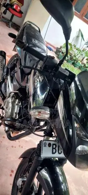 Bajaj Pulsar 150 2015 Motorbike (Used)