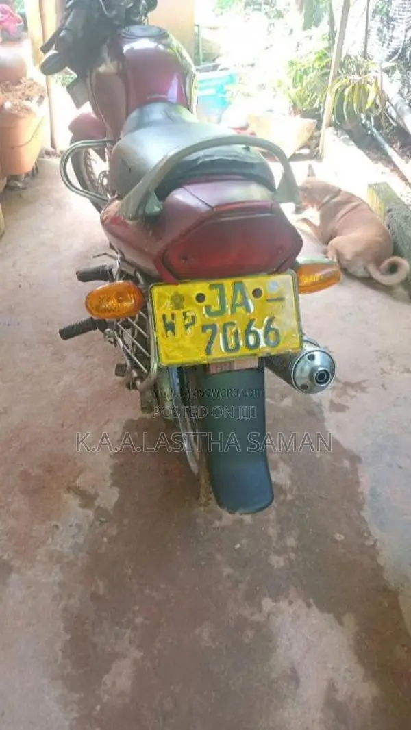 TVS Fiero F2 2004 Motorbike (Used)