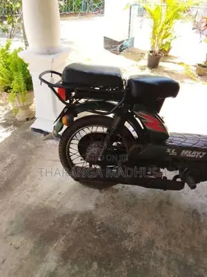 TVS XL Super 2015 Motorbike (Used)