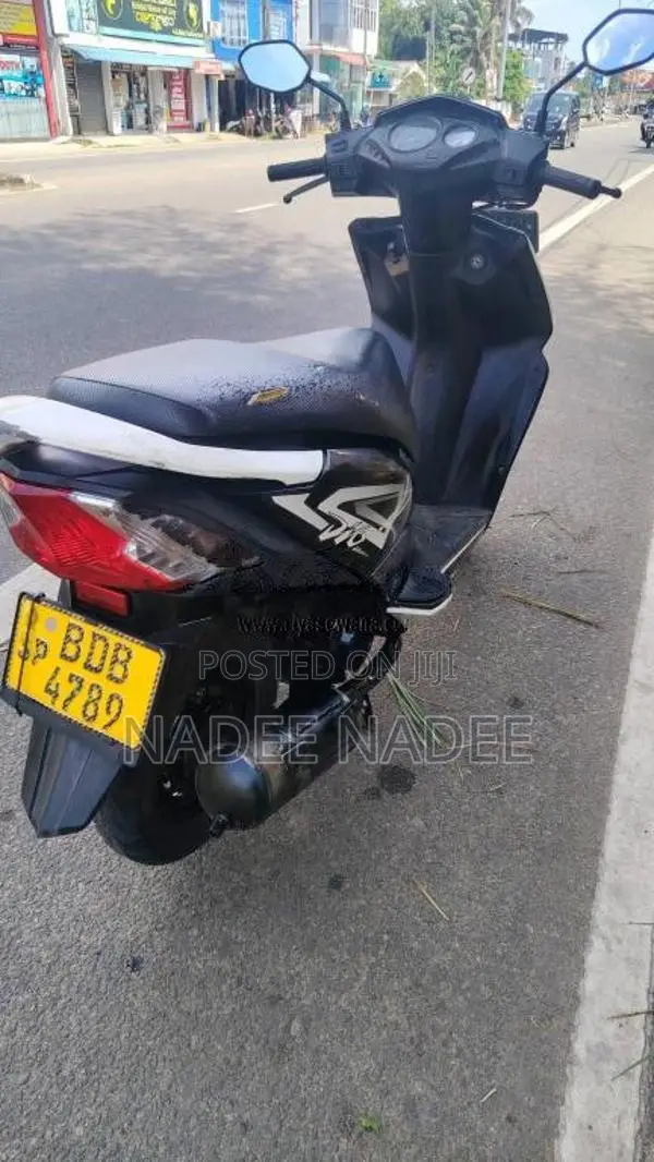 Honda Dio 2015 Motorbike (Used)