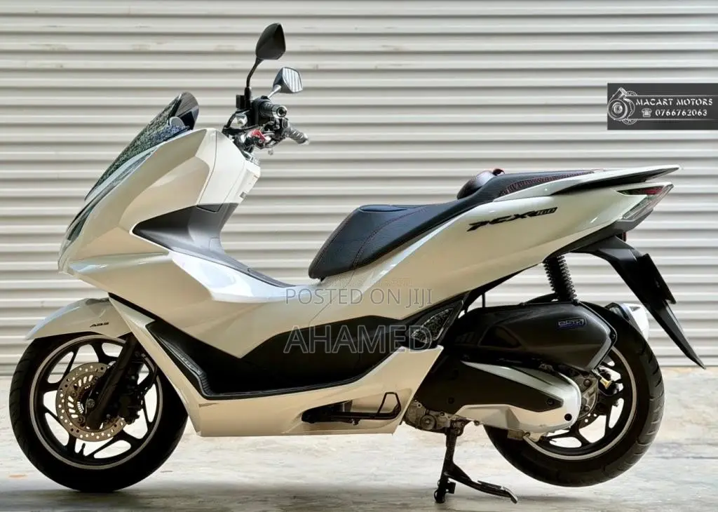 Honda PCX 160 2024 Motorbike (Used)