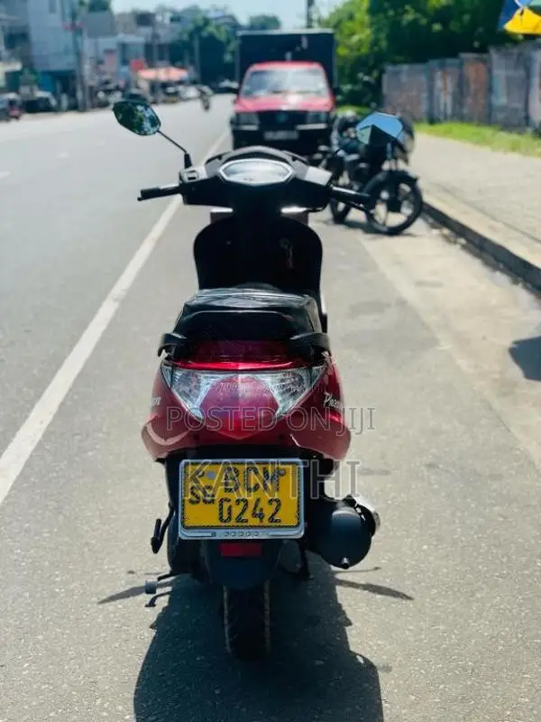 Hero Pleasure 2016 Motorbike (Used)