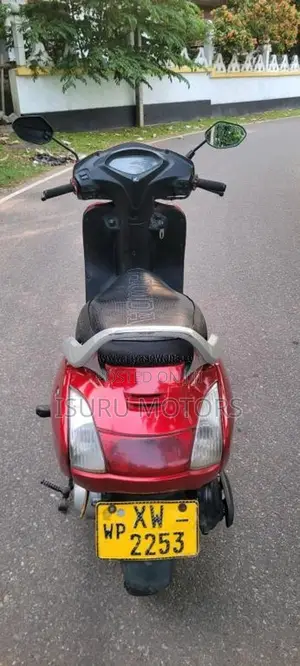 Honda Activa 2012 Motorbike (Used)