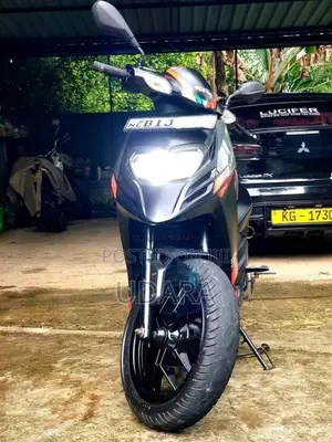 Aprilia Sr 150 2019 Motorbike (Used)