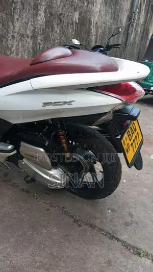 Honda Pcx 2016 Motorbike (Used)