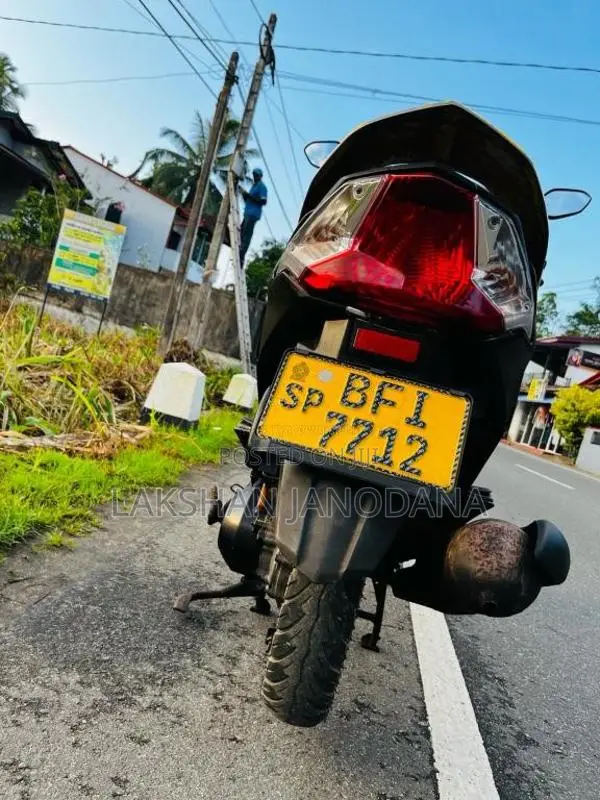 Honda Dio 2017 Motorbike (Used)