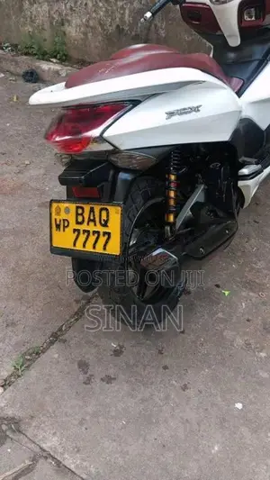 Honda Pcx 2016 Motorbike (Used)