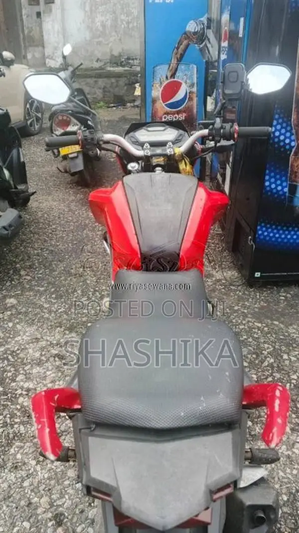 Honda Cb Hornet 160r 2017 Motorbike (Used)