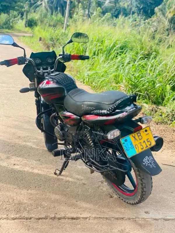 Bajaj Discover 2012 Motorbike (Used)