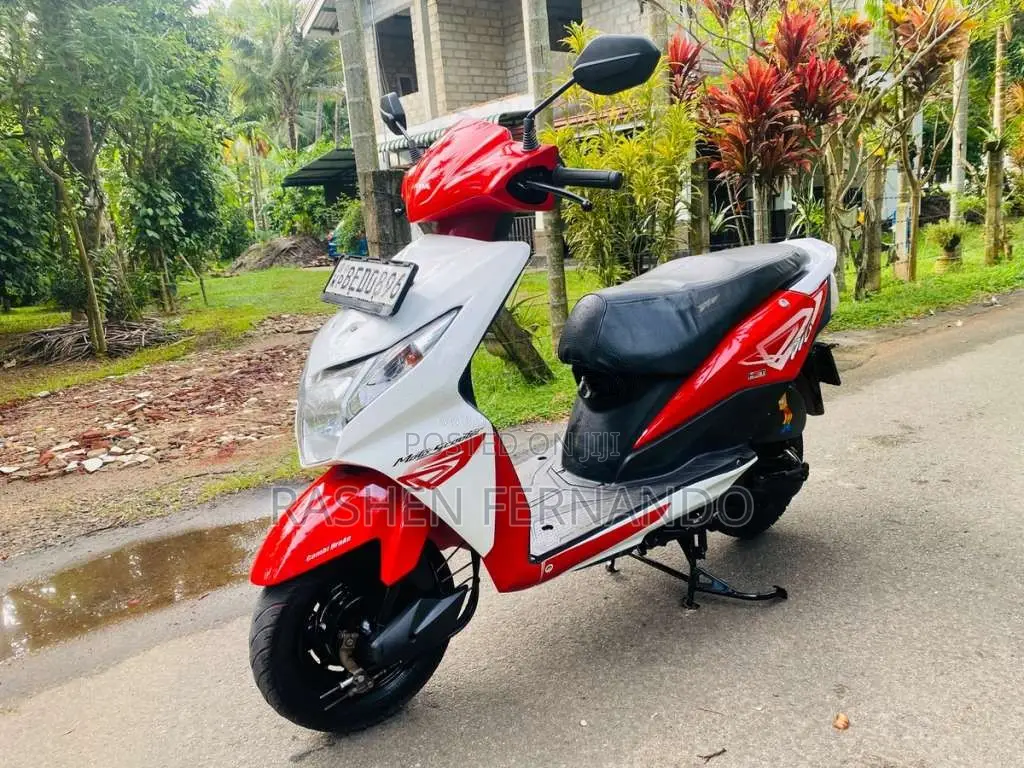 Honda Dio 2016 Motorbike (Used)
