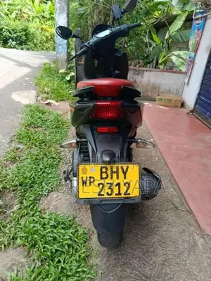 Aprilia Scooter 2019 Motorbike (Used)