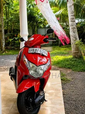 Honda Dio 2013 Motorbike (Used)