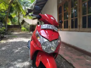 Honda Dio 2013 Motorbike (Used)