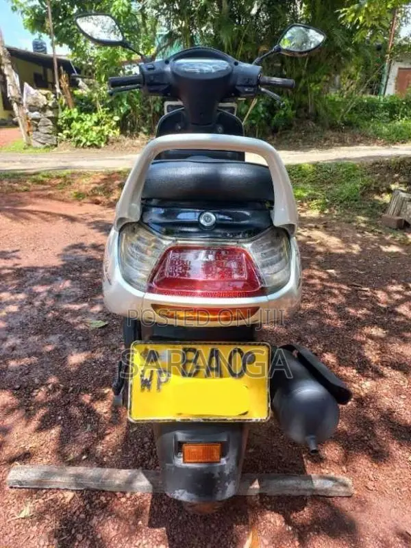 Hero Pleasure 2013 motorcycle (Used)