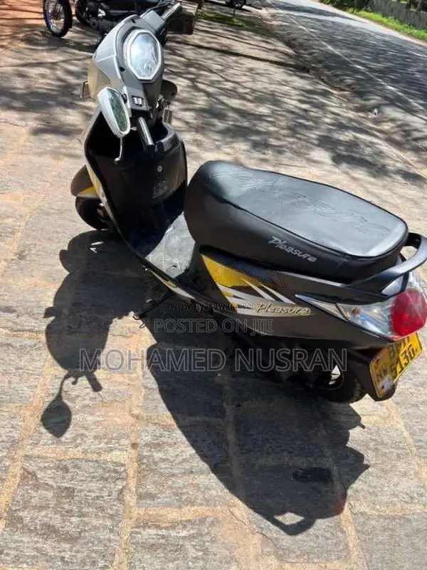 Hero Pleasure 2017 Motorbike (Used)