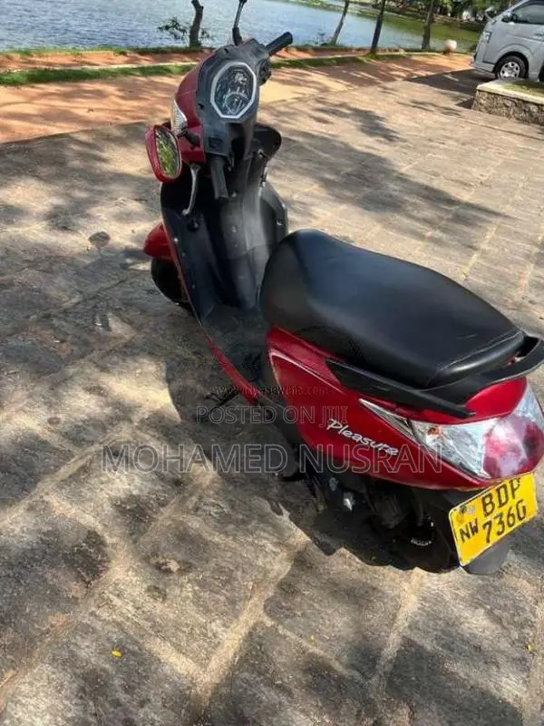 Hero Pleasure 2015 Motorbike (Used)
