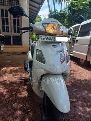 Hero Pleasure 2013 motorcycle (Used)