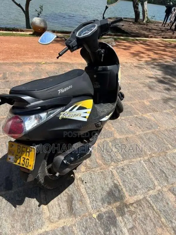 Hero Pleasure 2017 Motorbike (Used)