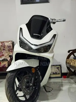 Honda Pcx160 2026 Motorbike Brand New