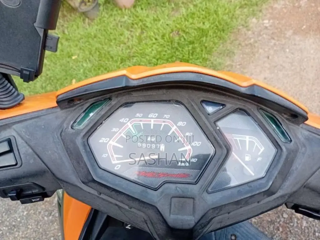Honda Dio 2017 Motorbike (Used)