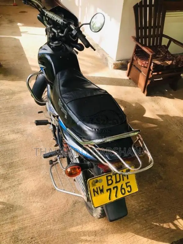 Bajaj CT-100 2015 Motorbike (Used)