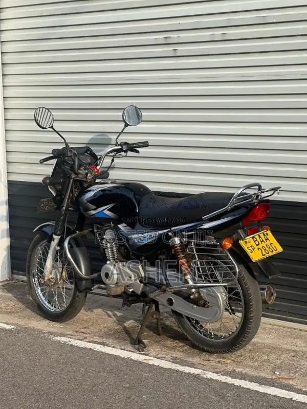 Bajaj CT-100 2013 Motorbike (Used)