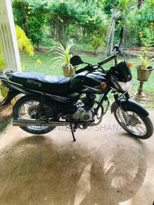 Bajaj CT-100 2015 Motorbike (Used)