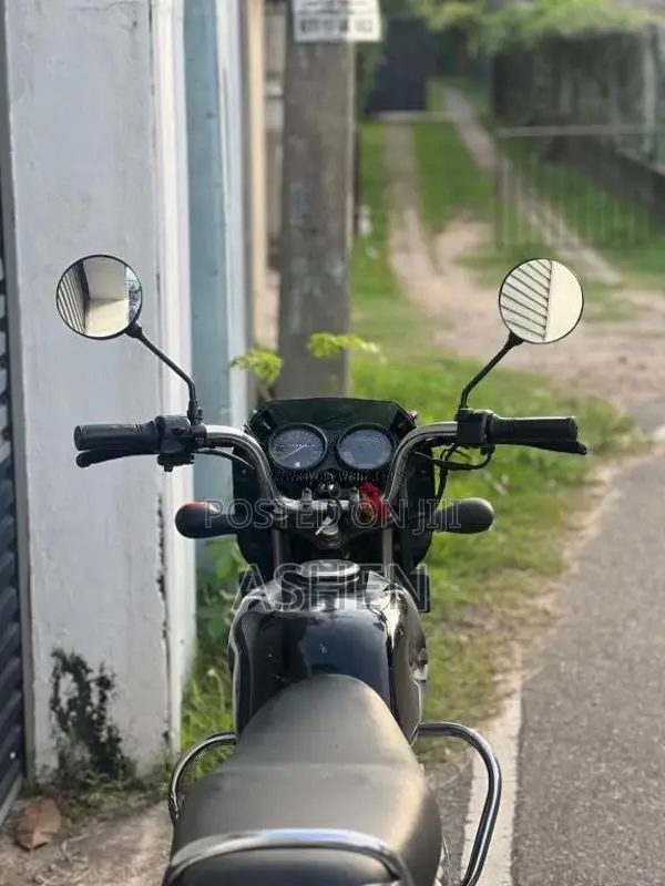 Bajaj CT-100 2013 Motorbike (Used)