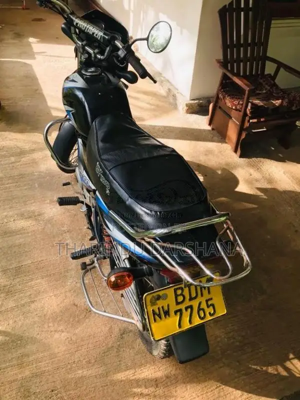 Bajaj CT-100 2015 Motorbike (Used)
