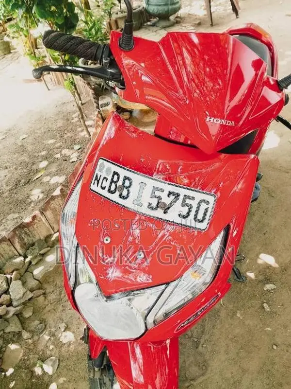Honda Dio 2014 Motorbike (Used)