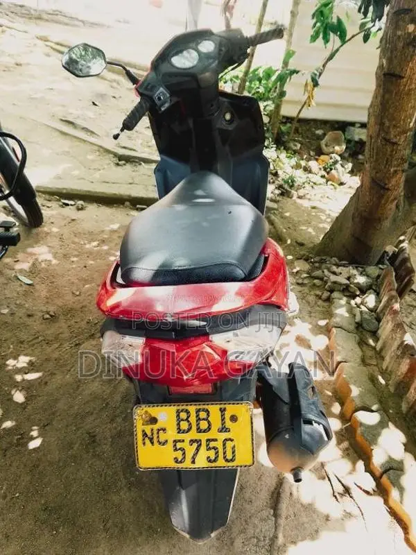 Honda Dio 2014 Motorbike (Used)
