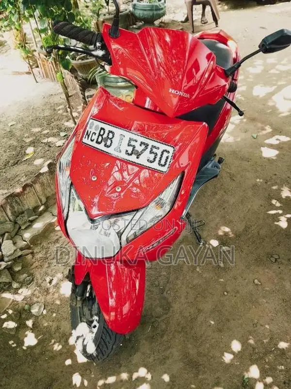 Honda Dio 2014 Motorbike (Used)