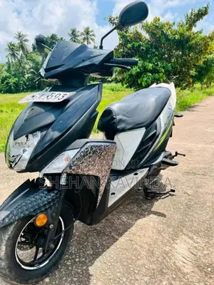 Yamaha Ray ZR 2018 Motorbike (Used)