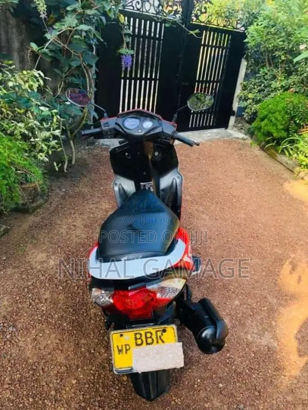 Honda Dio 2014 Motorbike (Used)