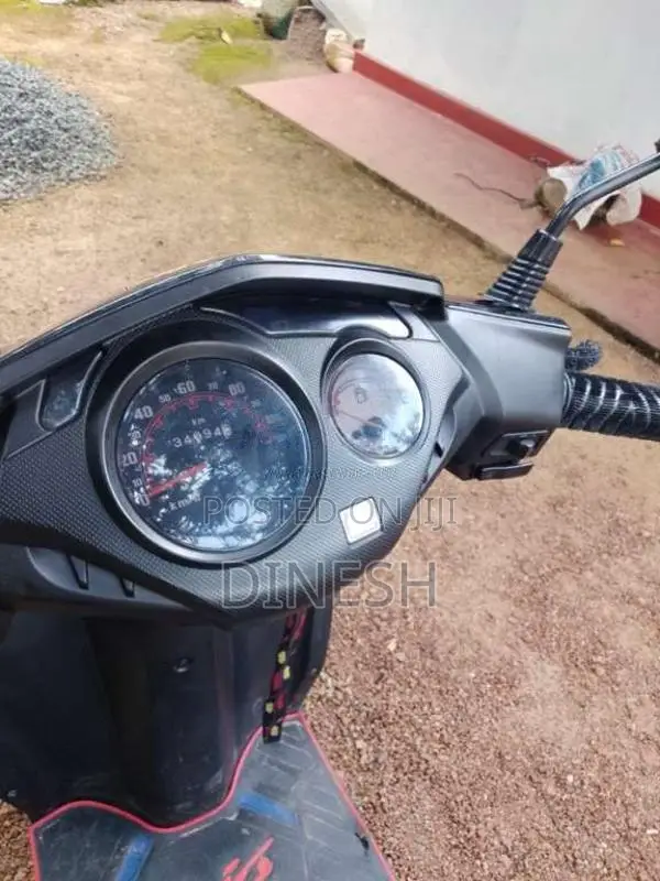 Honda Dio 2015 Motorbike (Used)