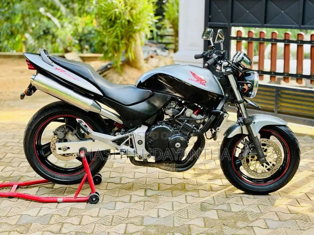 Honda Hornet Ch150 2024 Motorbike (Used)