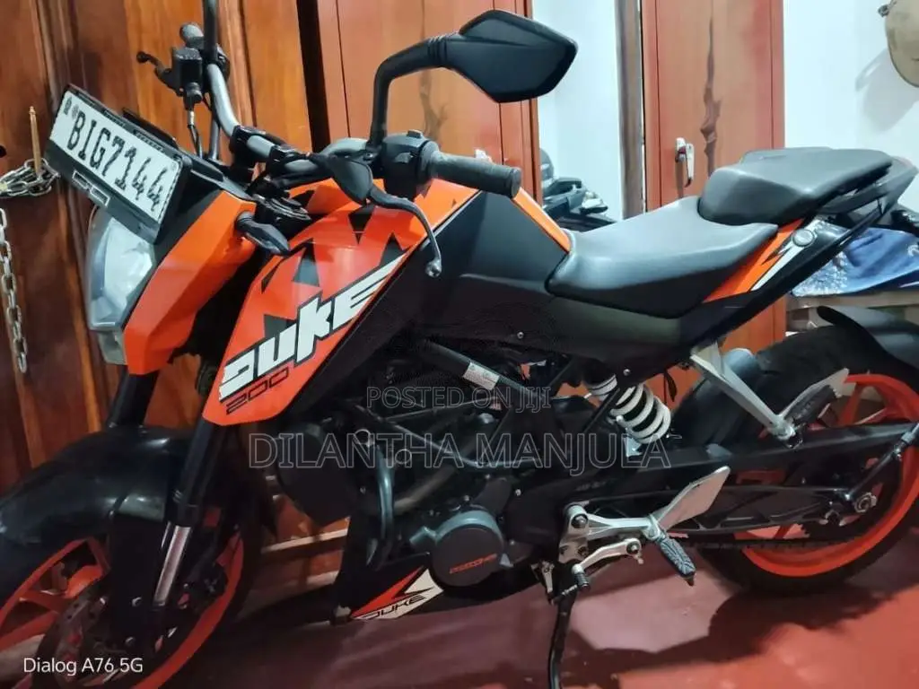 KTM DUKE 125 2019 Motorbike (Used)
