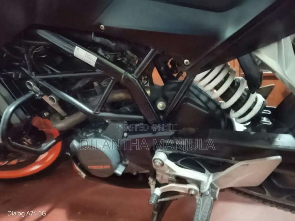 KTM DUKE 125 2019 Motorbike (Used)