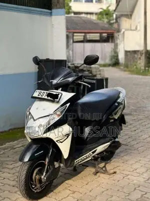 Honda Dio 2016 Motorbike (Used)