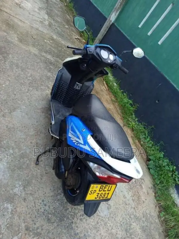 Honda Dio 2017 Motorbike (Used)