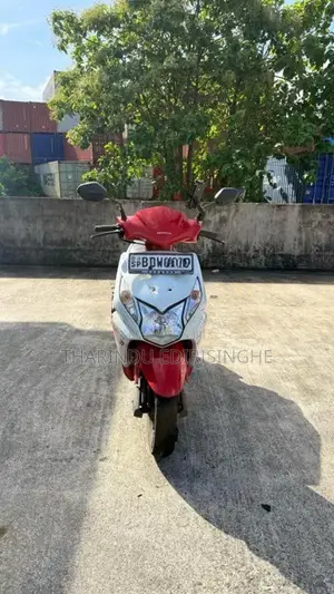 Honda Dio 2016 Motorbike (Used)