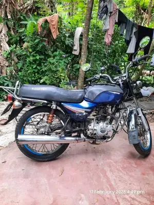 Bajaj Boxer 2003 Motorbike (Used)