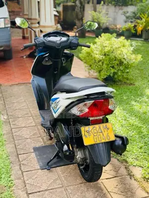 Honda Dio 2019 Motorbike (Used)