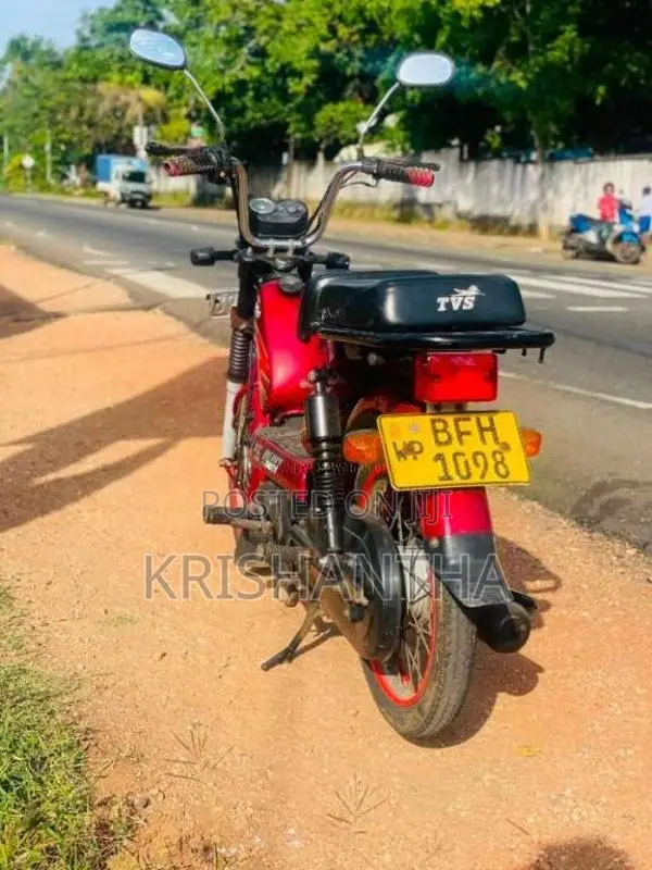 TVS XL 2017 Motorbike (Used)