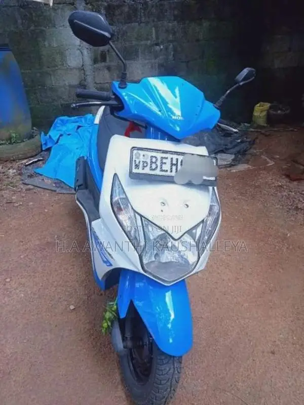 Honda Dio 2016 Motorbike (Used)